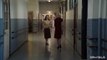 Thomasin McKenzie e Anne Hathaway nel thriller 