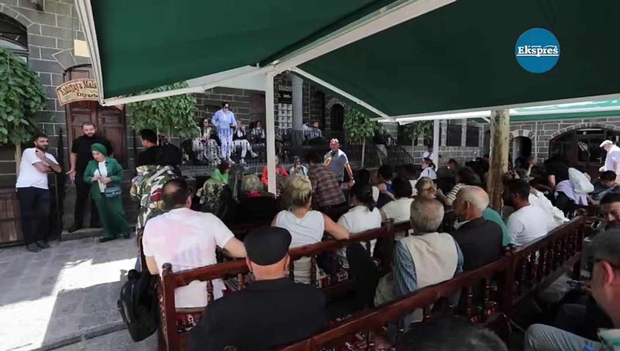 Diyarbakır Dengbej Evi'ni bir yılda 300 bin kişi ziyaret etti