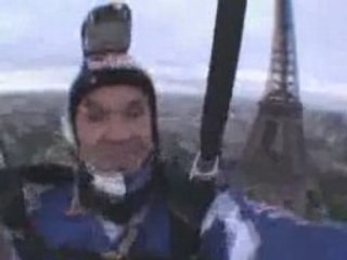 REDBULL BASE JUMP TOUR EIFFEL PARIS