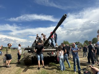 Piknik wojskowy w Zagadkach (gmina Szczerców)