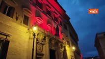 Montecitorio illuminato di rosso per la Giornata mondiale della sclerosi multipla