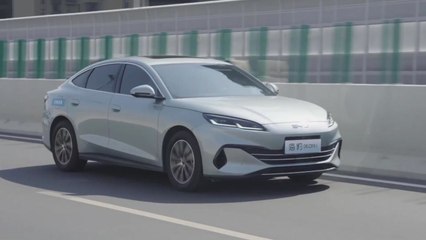 中 비야디, 하이브리드 2종 출시..."주행거리 2,500㎞" / YTN