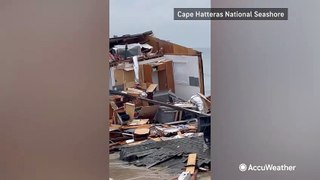 North Carolina home collapses into the ocean