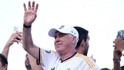 Ancelotti baila funk brasileño con los jugadores Vini Jr., Éder Militão y Rodrygo