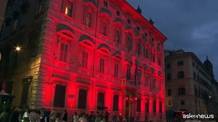Giornata della Sclerosi multipla, il Senato si illuminata di rosso