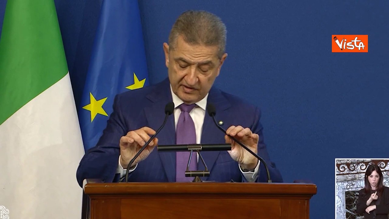 Panetta (Banca d'Italia): "525mila giovani hanno lasciato l'Italia tra il 2008 e il 2022"