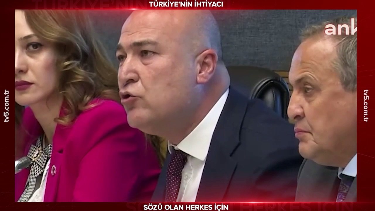 Komisyonda Hulusi Akar'ın mikrofonu açık kaldı