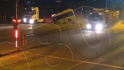 Kırıkkale'de 22 kişinin yaralandığı kazanın görüntüleri ortaya çıktı