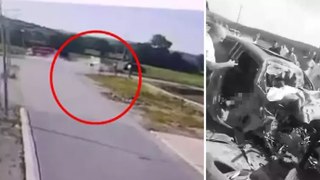 Sakarya'da iki kişinin ölümüne neden olan kaza kamerada