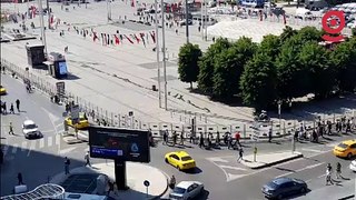 Taksim Meydanı girişlere kapatıldı!
