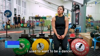 Taiwanese Weightlifter Shoulders the Country's Olympic Hopes