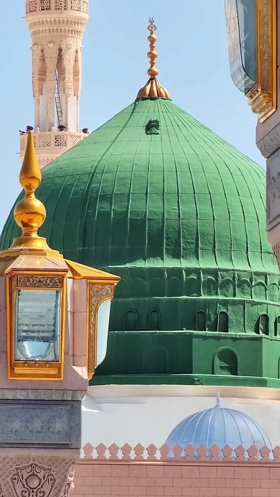 Gumbd E khizra.