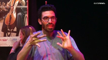 تحت شعار "على الركح كلنا متساويات ومتساوون"... تونس تستضيف مهرجانا للفنانين المكفوفين