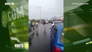 Ciudadanos de Tasajera saquearon un camión cargado de guitarras tras un accidente de tránsito