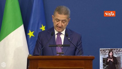 Panetta: "L'Italia pu? e deve superare i propri problemi e concorrere al progresso dell'Europa"