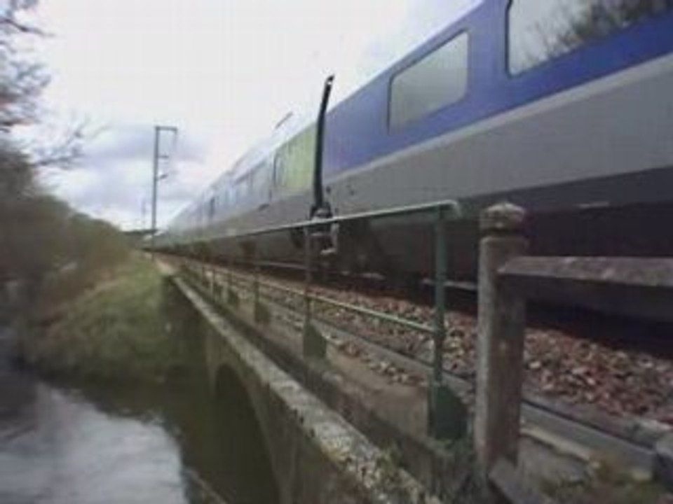 01 120408