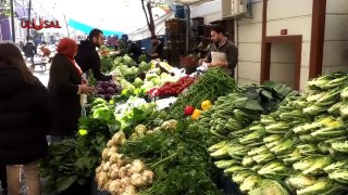 Vatandaşın sofrası iyice daralıyor