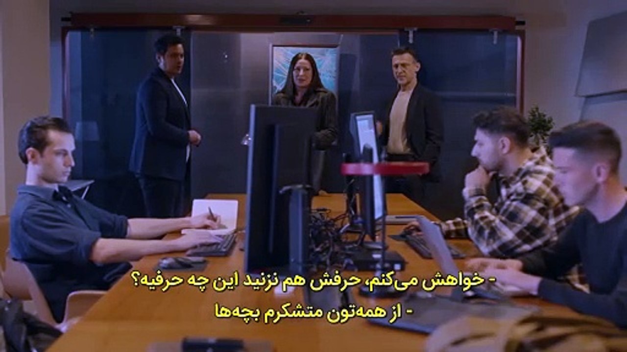 Khianat349