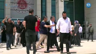 51 kişiye mezar olan apartmanın firari müteahhidinin avukatı Ersan Şen yuhalandı