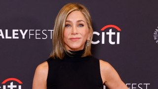 GALA VIDEO - Jennifer Aniston, 55 ans, sans fard sur la ménopause : “Ça affecte ta vie et ton travail”