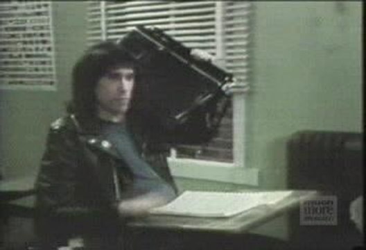 The Ramones - Rock & Roll High School
