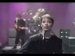 Suzanne Vega - Solitude Standing