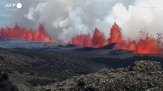 Islanda, nuova eruzione vulcanica nella penisola di Reykjanes