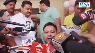 Tejashwi Yadav ने कहा, ‘संविधान और आरक्षण को जो लोग खत्म करना चाहते हैं उनके खिलाफ Vote करें’