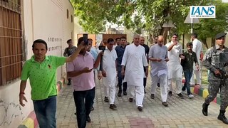 Punjab BJP के अध्यक्ष Sunil Jakhar ने अपने पैतृक गांव में किया मतदान
