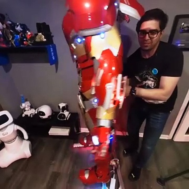 360 ' 10,000 Ironman Suit