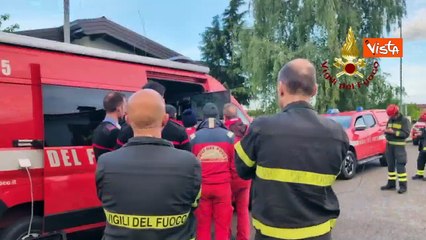 Video herunterladen: Ragazzi dispersi nel fiume in Friuli, le ricerche dei Vigili del Fuoco