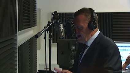 Lars Løkke fyrer den af som rapper | 3 Juni 2015 | DR