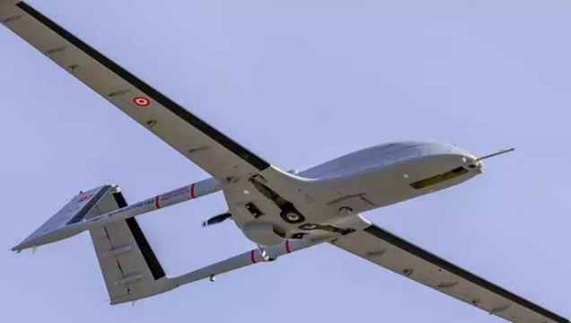 Bayraktar TB3, ilk rampa kalkış testini başarıyla tamamladı