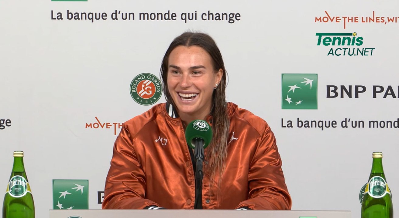 Tennis - Roland-Garros 2024 - Aryna Sabalenka : "I sign my coach's head, we like to do weird stuff"