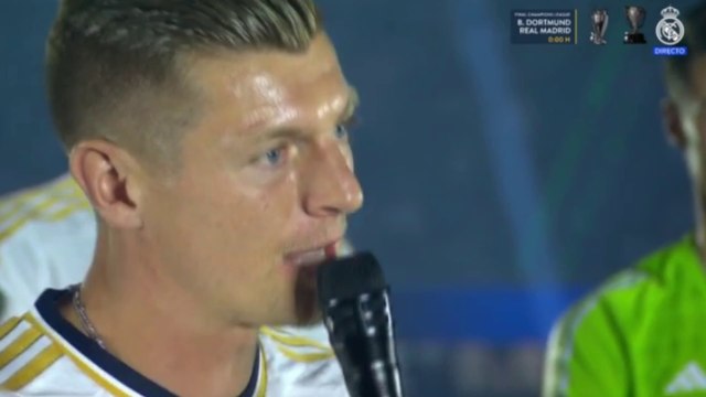 La romántica respuesta de Kroos al Kroos quédate