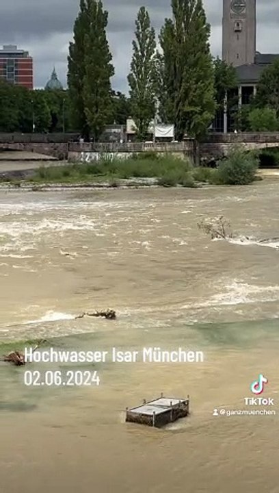 Isar-hochwasser - meldestufe 2 - sperrungen an der isar am 02.06.2024