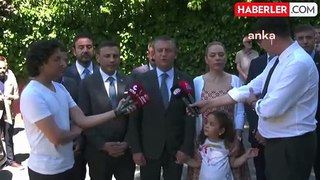 CHP Genel Başkanı Özgür Özel, Gezi Parkı davası tutuklusu Tayfun Kahraman'ın kızının mezuniyet törenine katıldı