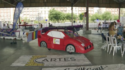 Valencia desafía a la gravedad con la celebración del Red Bull Día de las Alas