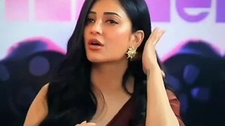 Actress Shruti haasan cute video