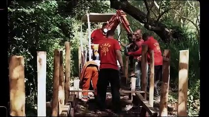 I 10 anni di «Cinema in piazza», il video del Piccolo America sulle note di Mina e la sua «Città vuota»