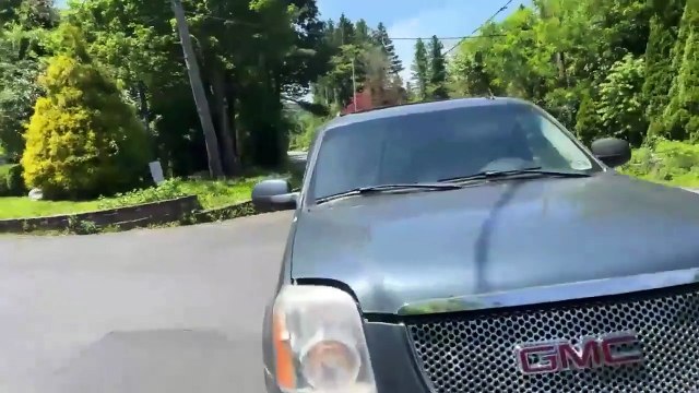 CNN Türk muhabiri Yunus Paksoy FETÖ'cüler tarafından canlı yayında saldırıya uğradı