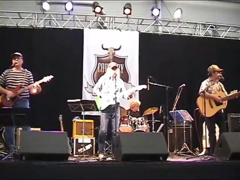 Winks featuring Patrick Baricault live at Tours Country Bike Festival 2010
