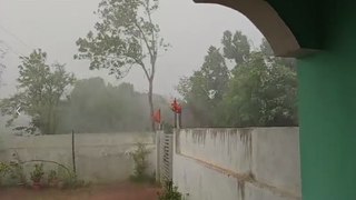 अंबिकापुर में अचानक बदला मौसम, हुई तेज बारिश