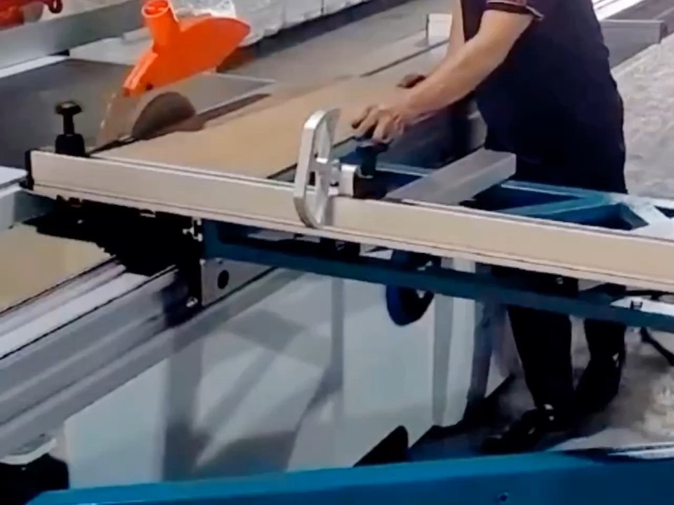 Wood board plastic board woodworking machinery 45 degrees multi-function precision table saw board saw miter saw cutting saw