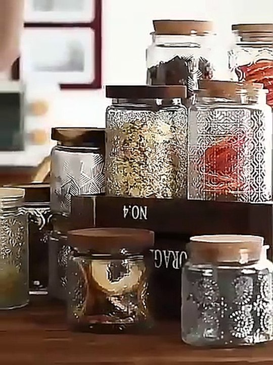 Round Airtight Coffee Tea Spice Glass Jar with Bamboo or Wood Lid