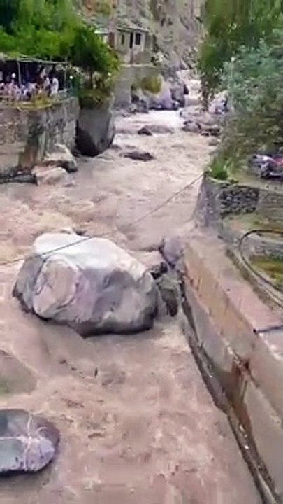 Skardu Tour River Side & Mountain View MUST VISIT in 2024 #skardu #skarduvlog #mountains #trending