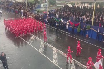 Festa della Repubblica, sfila la Croce Rossa: "Da 160 anni in campo con azioni concrete" - Video
