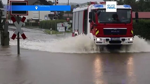 Maltempo: ritrovati i corpi di due dei tre dispersi in Friuli, migliaia di evacuati in Germania