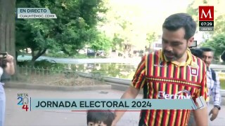 Jorge Álvarez Máynez sale a jugar con su hijo previo a la jornada electoral