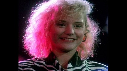 Does Actress Dedee Pfeiffer Resemble Steve Martin, Bill Murray & Jan Hooks? Saturday Night Live